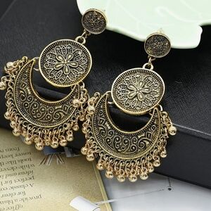 🎄5/$30🎄 Traditional Ethnic Earings